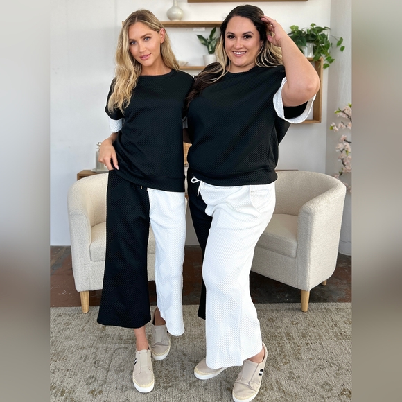 Double Take Full Size Texture Contrast T-Shirt and Wide Leg Pants Set - Picture 15 of 16